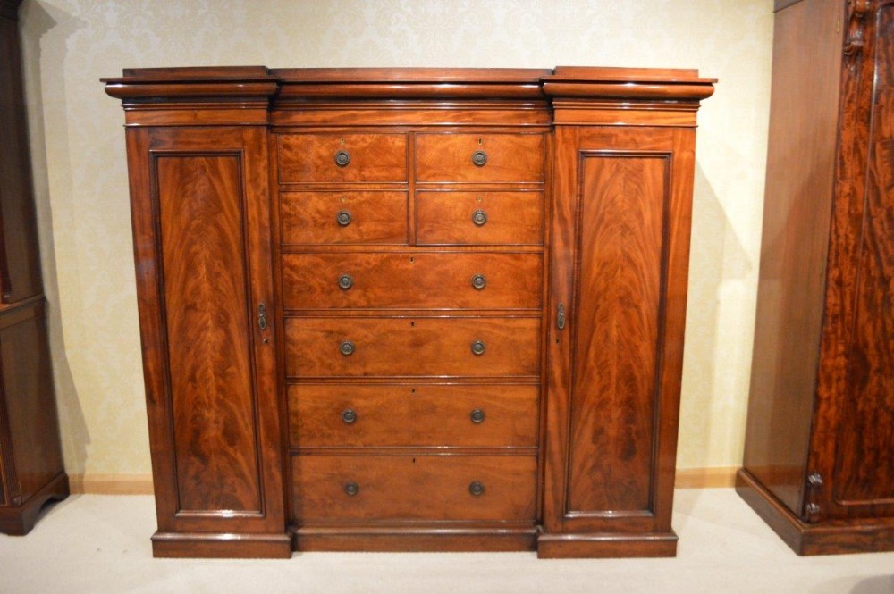 A Mahogany Early Victorian Period Antique Wardrobe