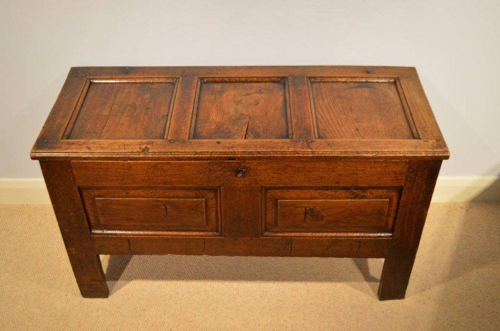 A Late 17th Century Antique Oak Coffer