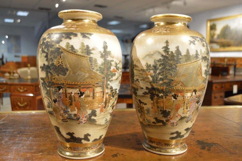 A Beautiful Pair Of Meiji Period Japanese Satsuma Vases 