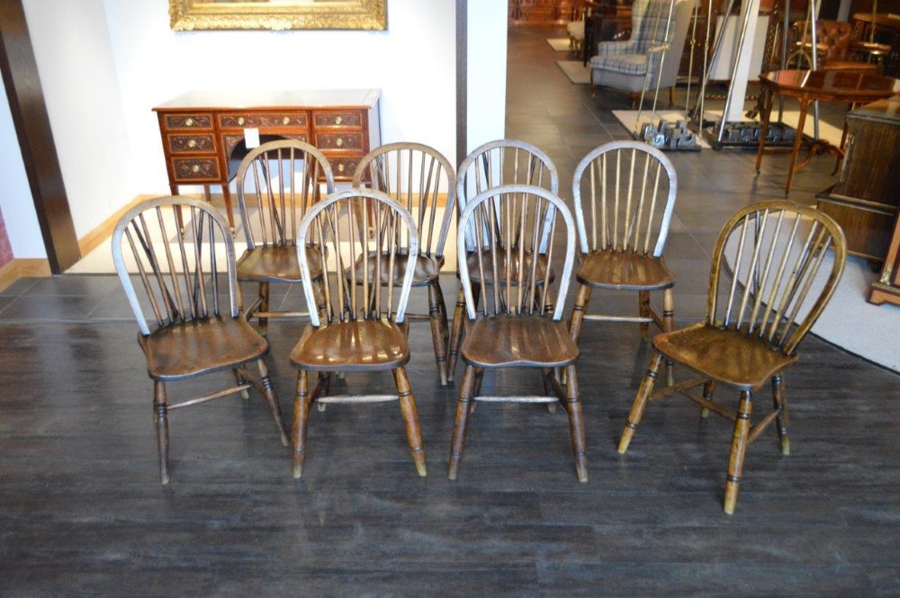A Good Set Of 8 Windsor Hooped Back Kitchen Chairs