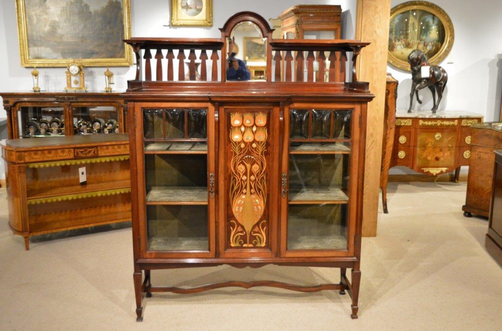 A Stunning Quality Arts & Crafts Period Inlaid Display Cabinet By Shapland & Petter Of Barnstaple