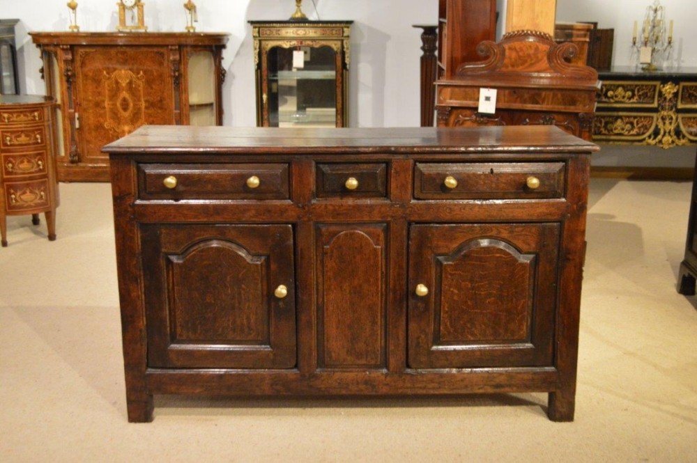 An oak  George III Period antique Welsh dresser base