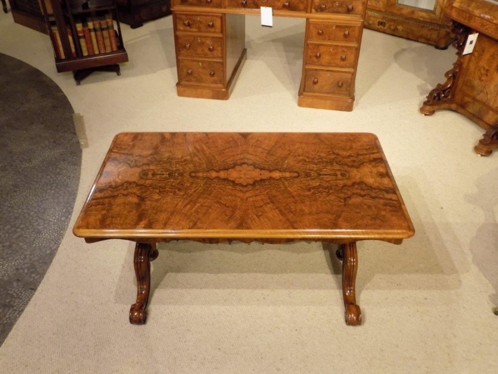 A stunning quality burr walnut Victorian Period rectangular antique coffee table. 