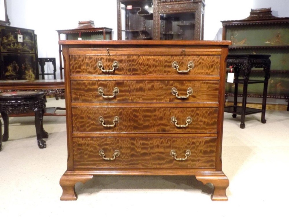 A good mahogany George III Style antique bachelors chest