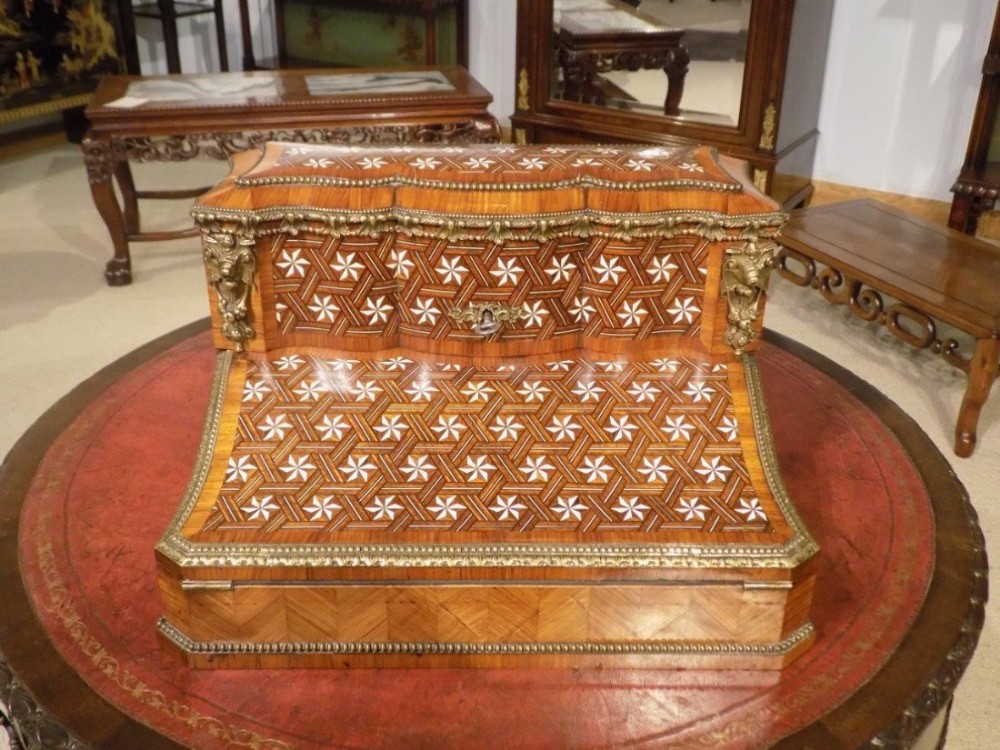 An exhibition quality kingwood & tulipwood parquetry inlaid French writing box 
