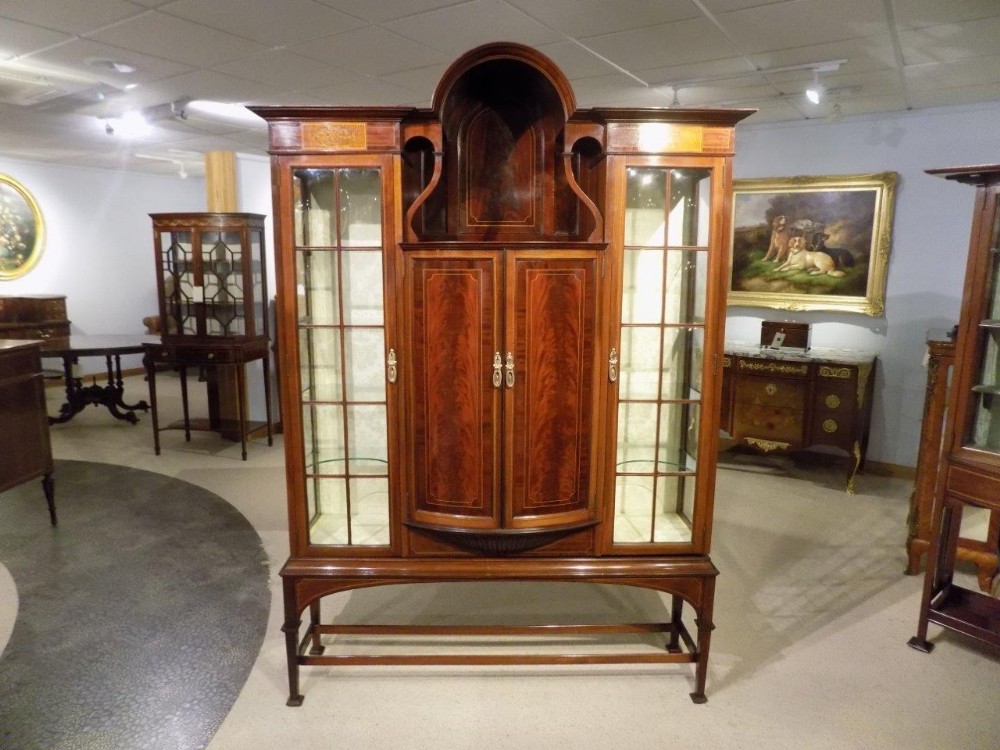 A Fine quality mahogany inlaid Edwardian Period display cabinet by Shapland & Petter Of Barnstaple.