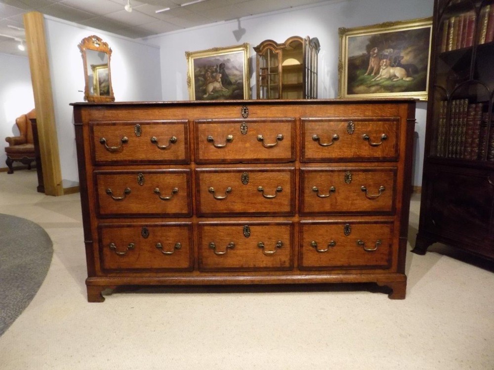 A Good oak George III Period Antique Mule Chest