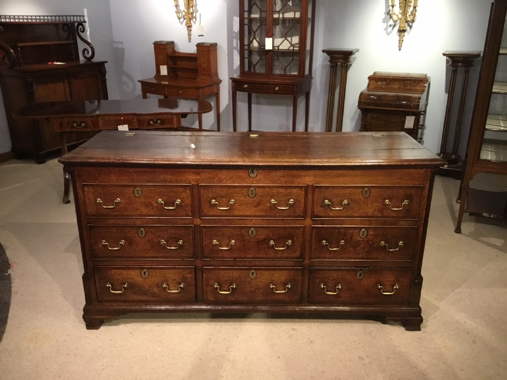 An oak George III Period Lancashire mule/dower chest.