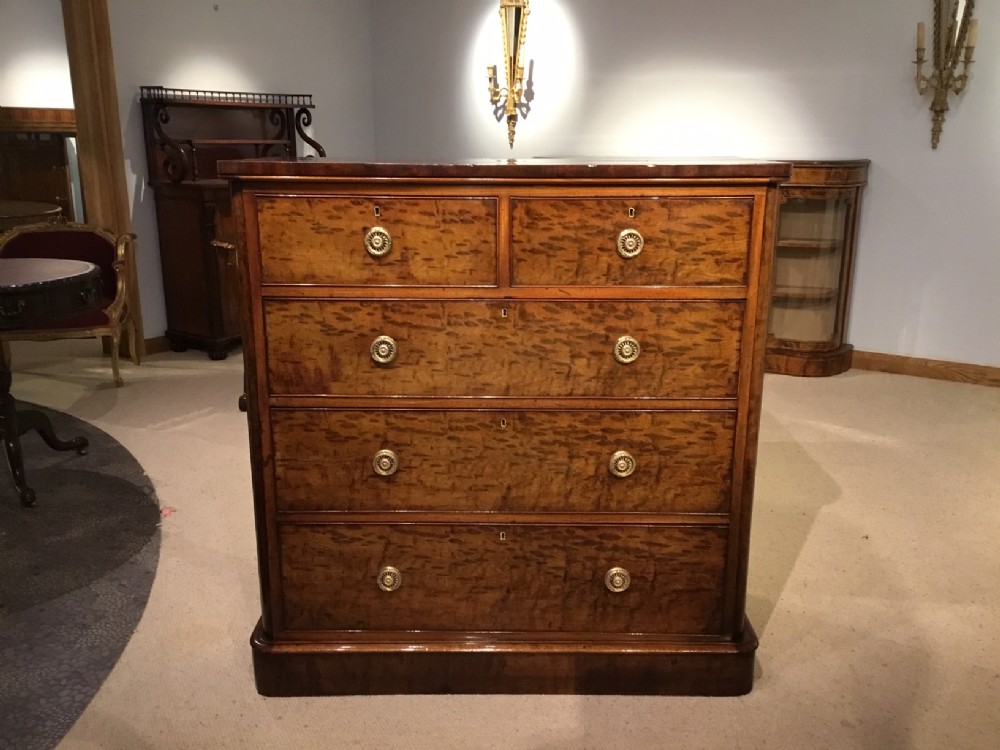A good Victorian Period plum pudding mahogany antique chest of drawers