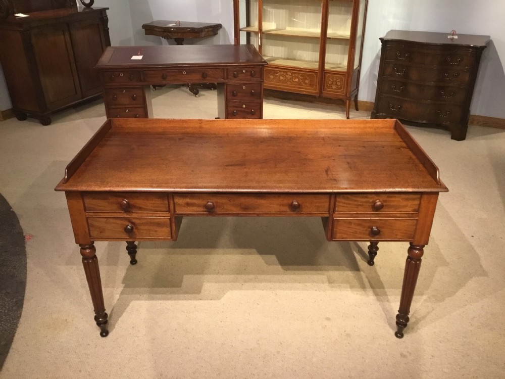 A mahogany Regency Period dressing table