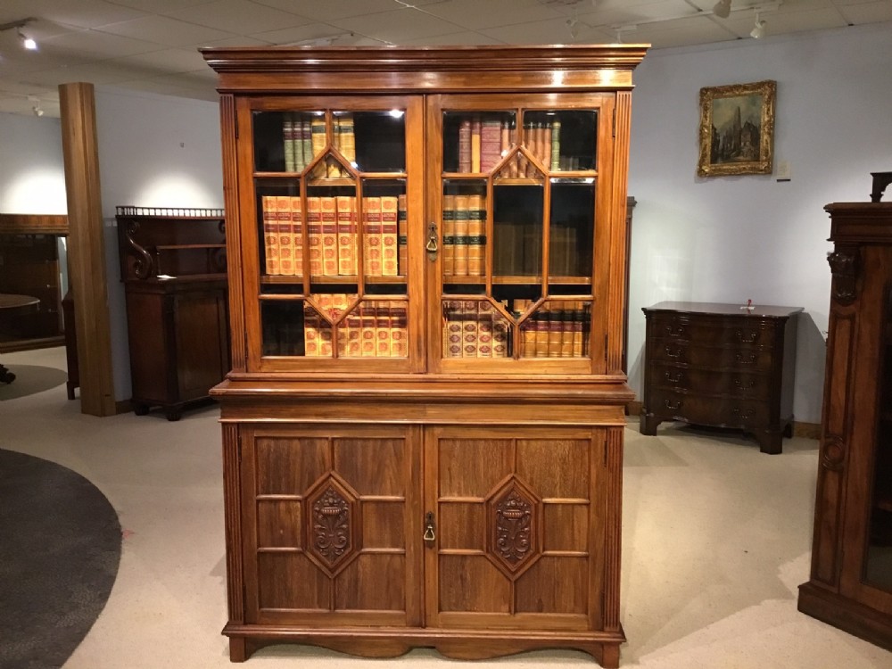 A good quality Edwardian Period Walnut Bookcase by Maple & Co Of London