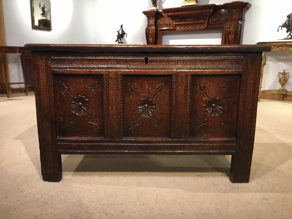 A wonderful and original oak Period coffer