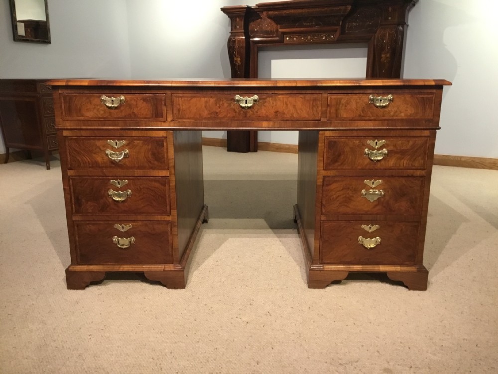 A Fine quality walnut Edwardian Period partners desk in the Georgian Style