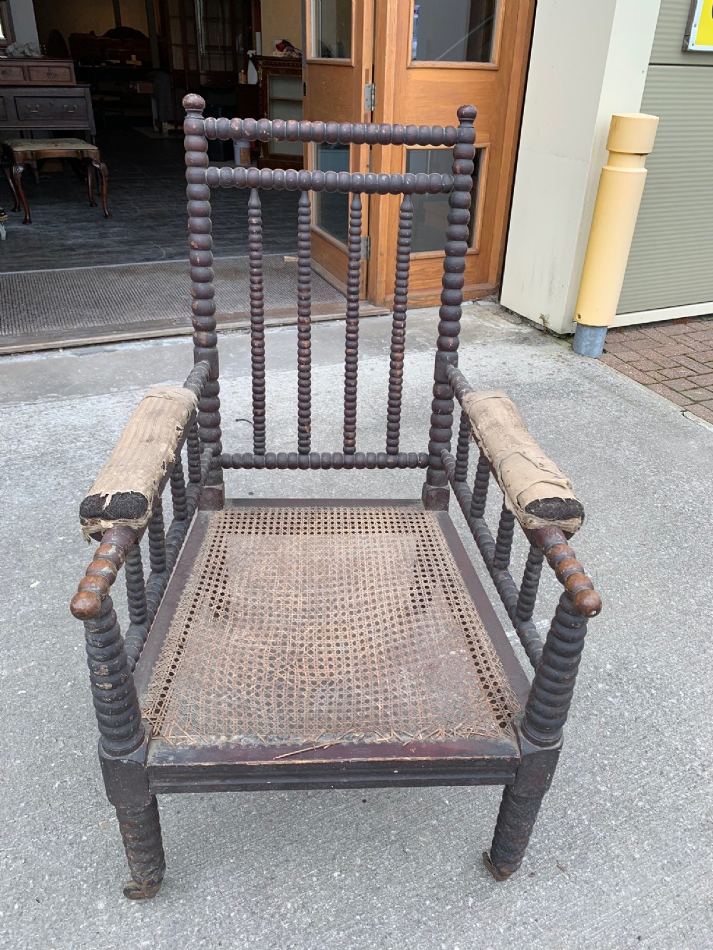 Regency Period Rosewood simulated antique bobbin chair