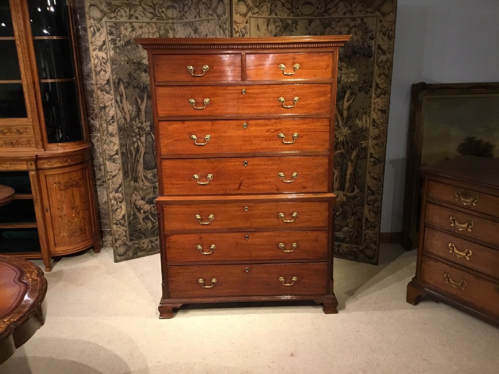 A mahogany George III Period antique chest on chest