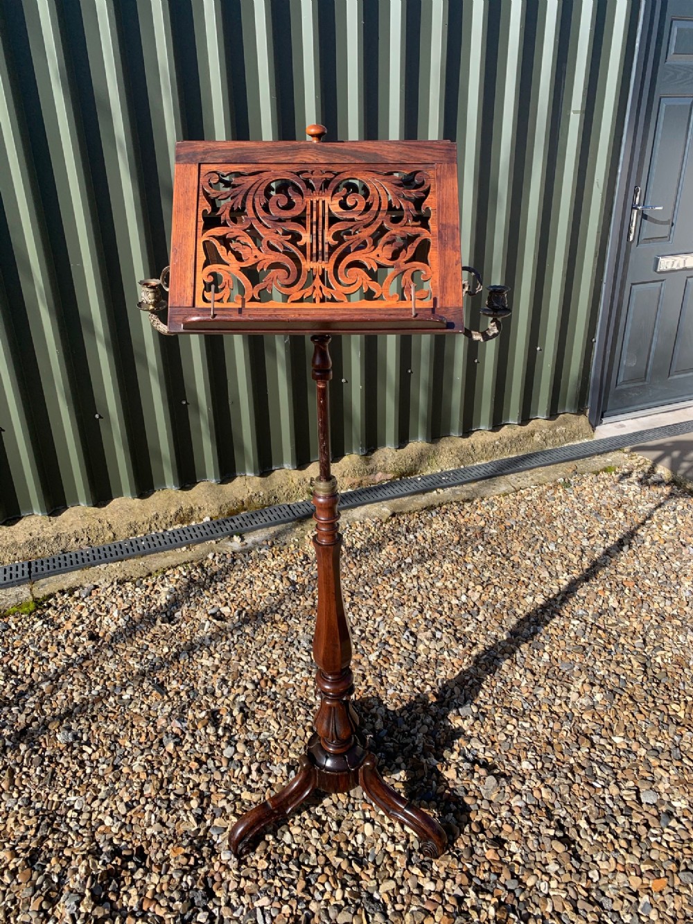 A Fine quality Early Victorian Period rosewood antique duet music stand