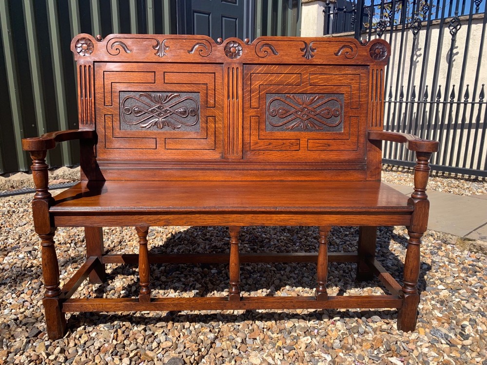 An Elizabethan Revival Antique Oak Hall Bench