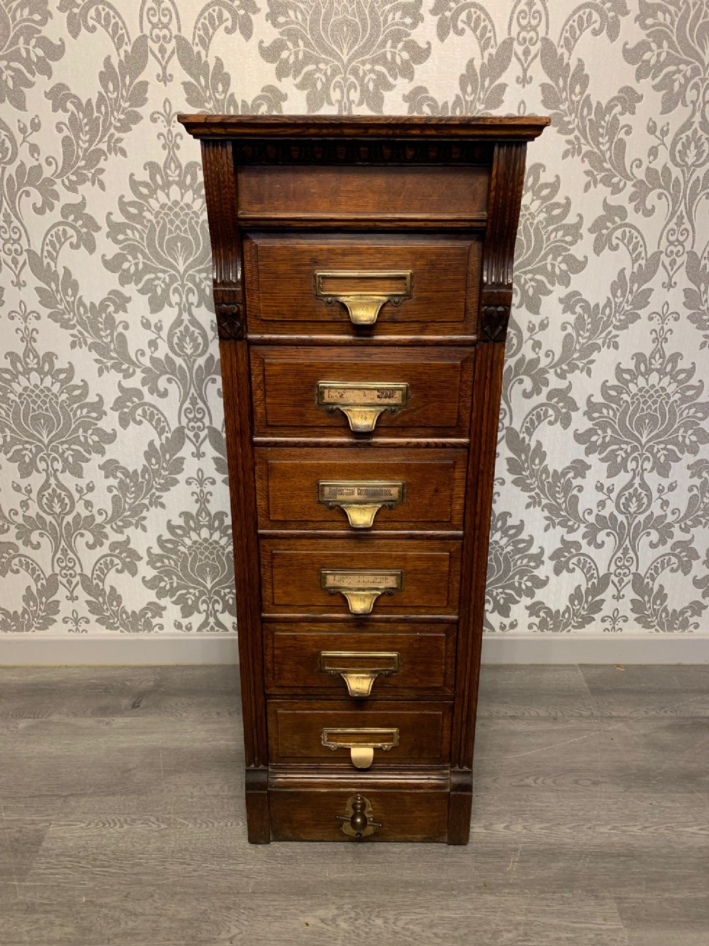 An Edwardian Period oak 