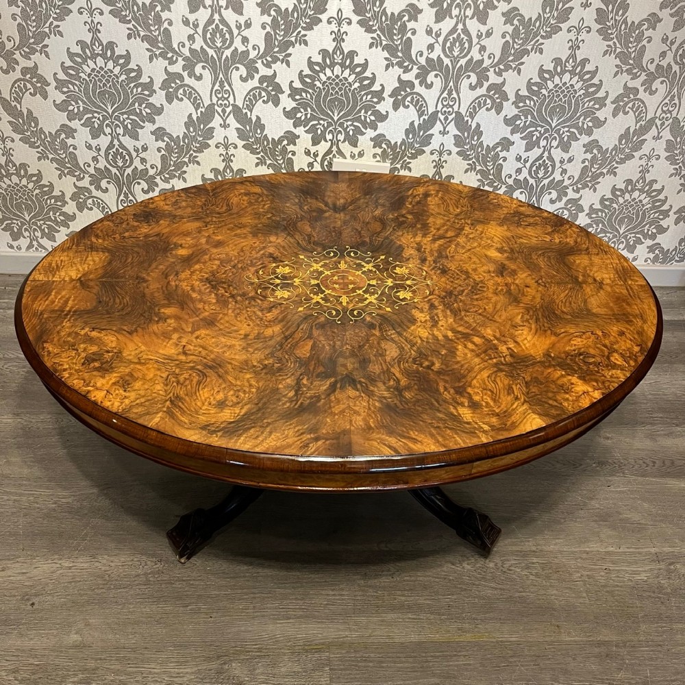 A Victorian Period Burr walnut antique coffee table