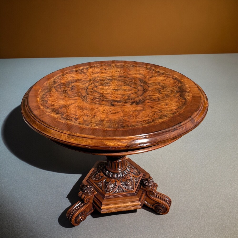 A beautiful Victorian Period burr walnut centre table