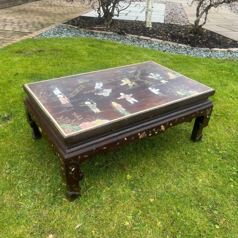 An Early 20th Century Chinese lacquered coffee table