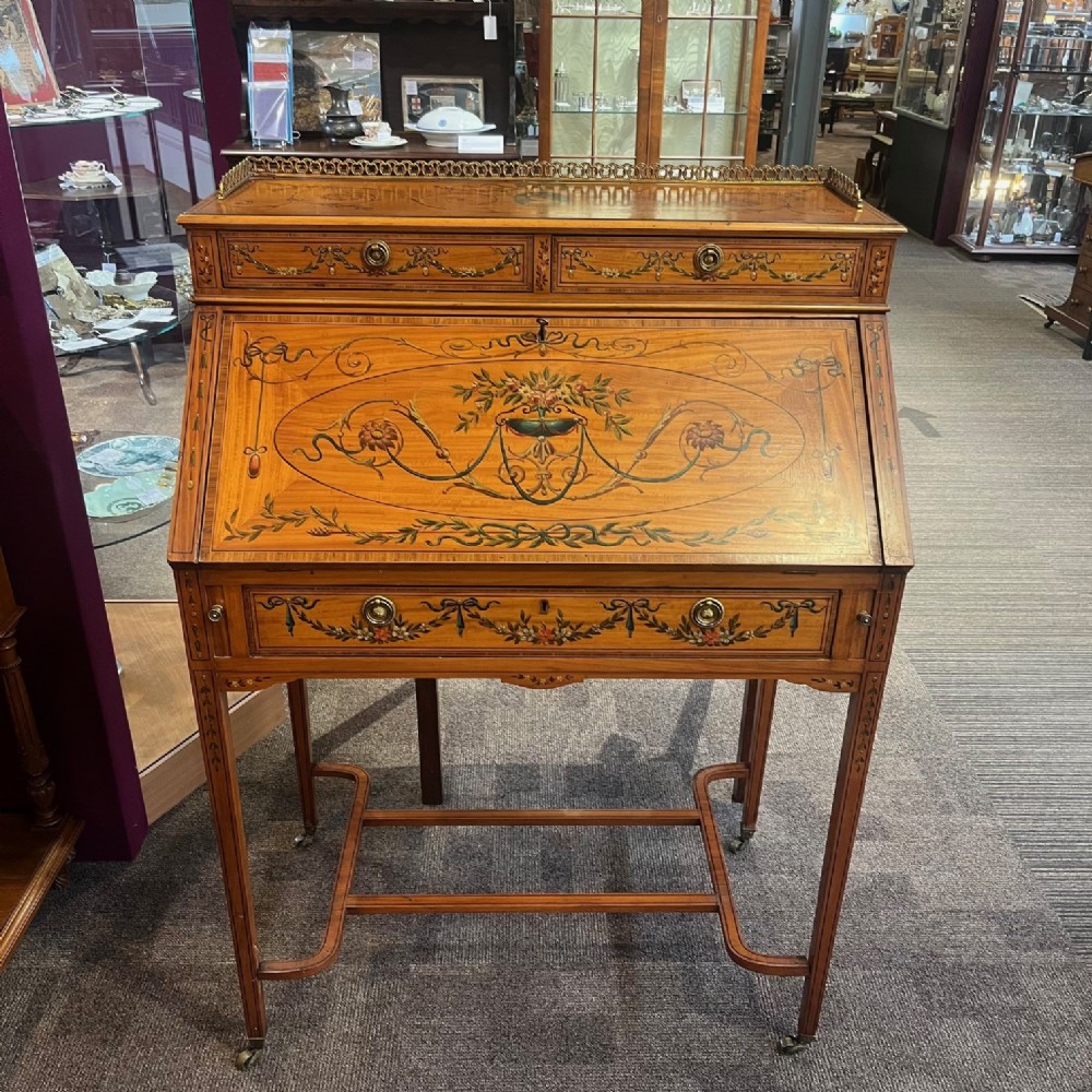 A Fine quality Sheraton Revival Satinwood painted ladies bureau