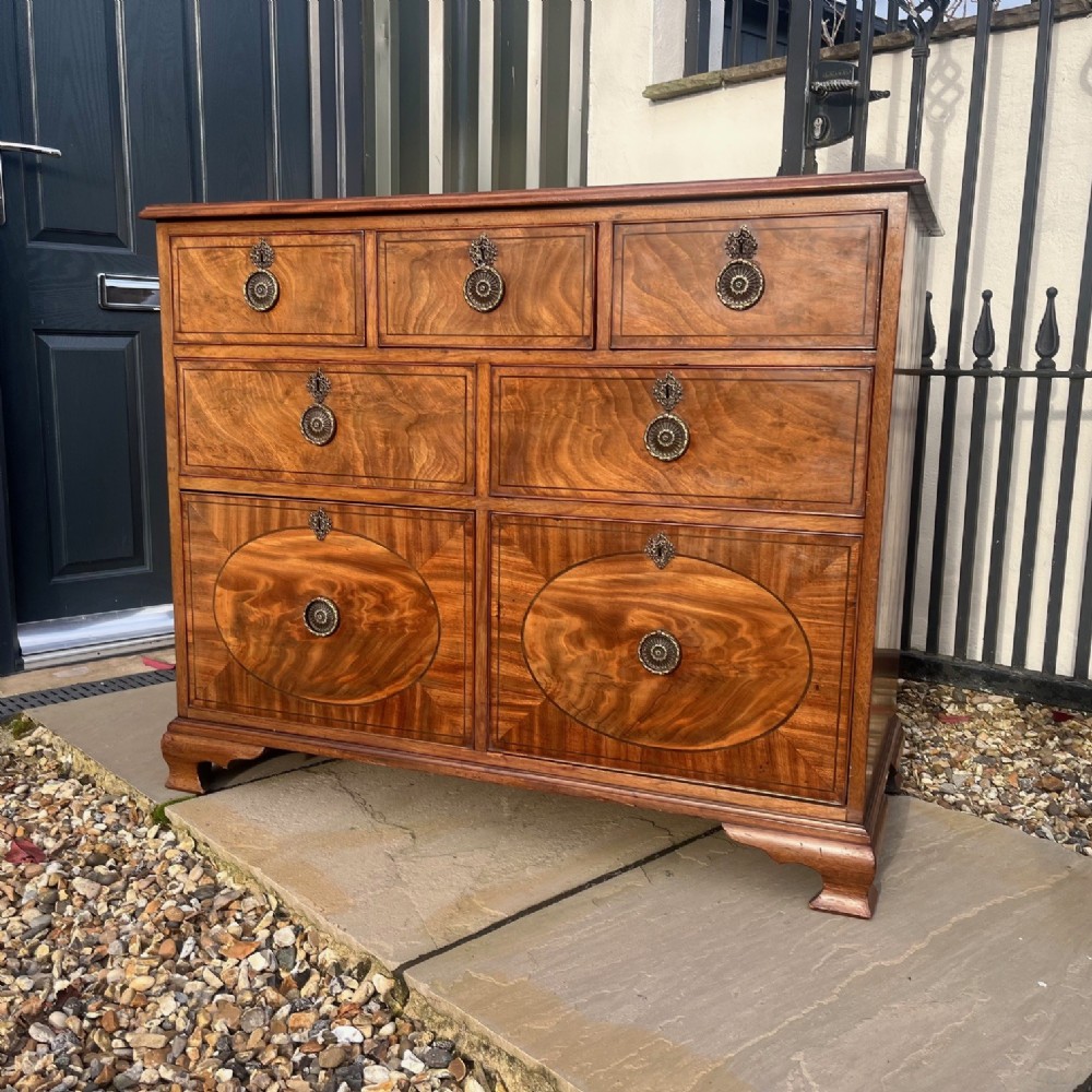 A mahogany Regency Period antique chest of drawers