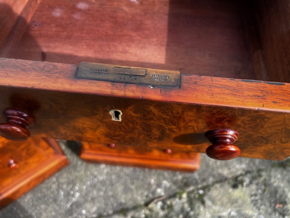 A Good pair Of Victorian Period Burr Walnut Bedside Chests. View IX