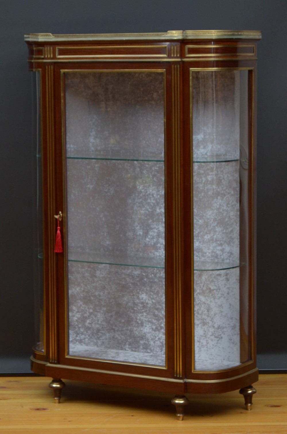 A Beautiful 19th Century Mahogany & Brass Mounted Display Cabinet.
