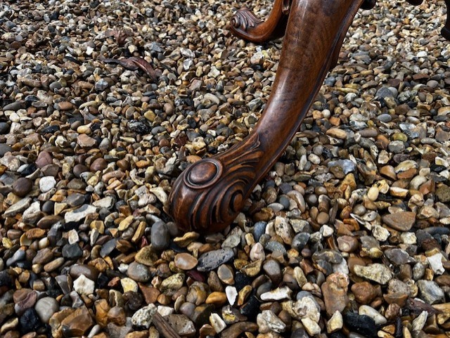 A Gillows Of Lancaster Victorian Period Burr Walnut Breakfast Table View III