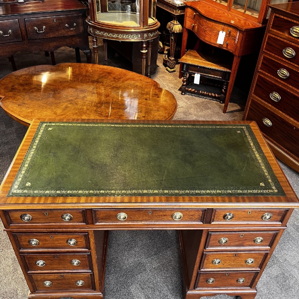 A Fine Quality Georgian Style Mahogany Pedestal Desk View II