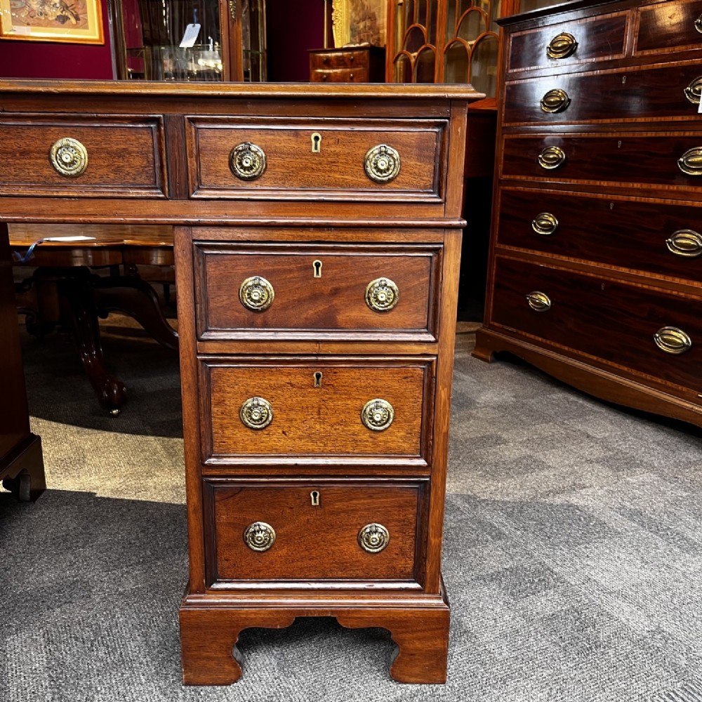 A Fine Quality Georgian Style Mahogany Pedestal Desk View V