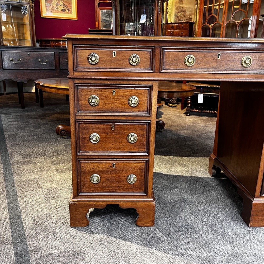 A Fine Quality Georgian Style Mahogany Pedestal Desk View VI
