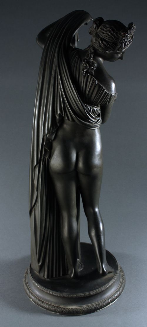 LARGE NEAPOLITAN BRONZE OF THE VENUS CALLIPYGE - ADDITIONAL PHOTO 5