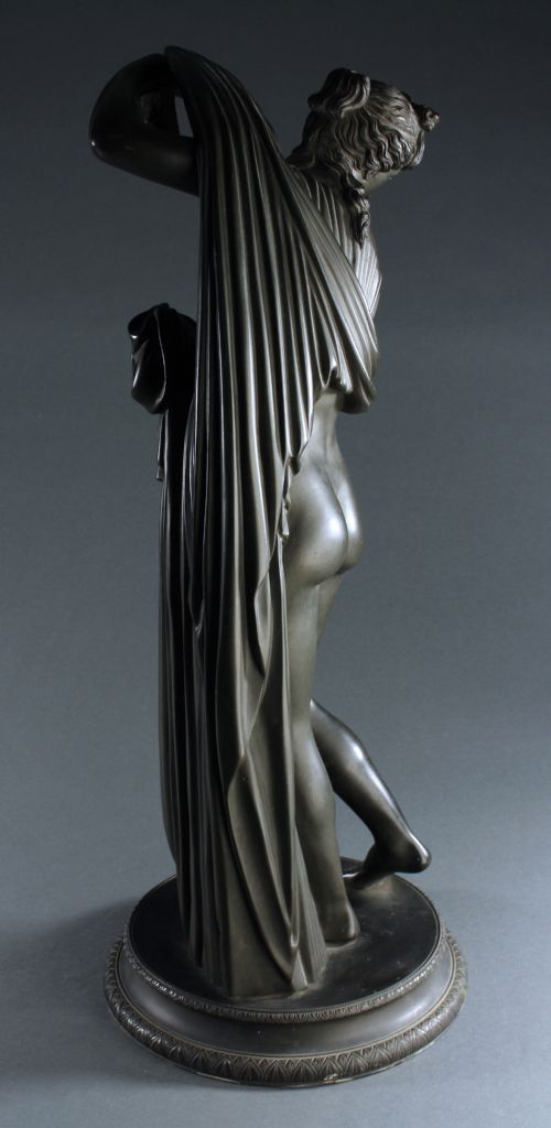 large neapolitan bronze of the venus callipyge - CATEGORY: ANTIQUE SCULPTURES - DATED 19TH CENTURY