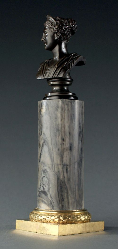 grand tour cabinet bronze of diana - CATEGORY: ANTIQUE SCULPTURES - DATED 1860