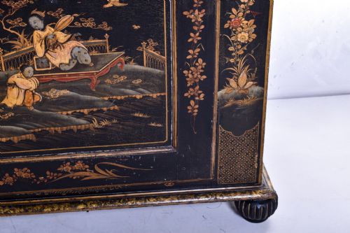 EARLY 19TH CENTURY CHINOISERIE HALL CUPBOARD - ADDITIONAL PHOTO 2
