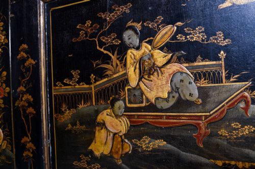 EARLY 19TH CENTURY CHINOISERIE HALL CUPBOARD - ADDITIONAL PHOTO 8