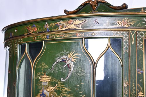 HIGHLY DECORATIVE CHINOISERIE CABINET - ADDITIONAL PHOTO 1