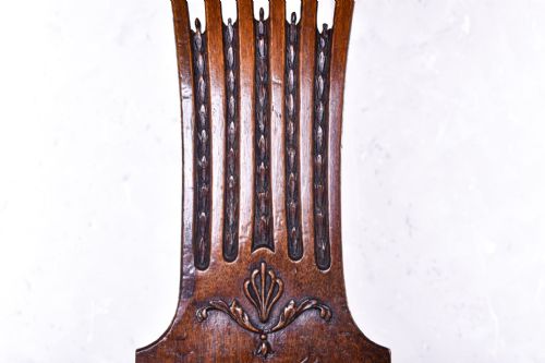 A FINE GEORGE III FANBACK CHAIR - ADDITIONAL PHOTO 3