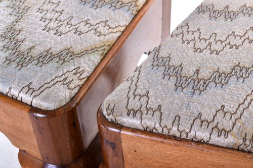 A PAIR OF GEORGE II SCROLL TOP SIDE CHAIRS - ADDITIONAL PHOTO 3