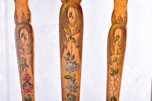 PAIR OF PAINTED SIDE CHAIRS - ADDITIONAL PHOTO 4