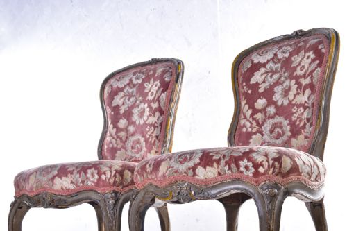 A PAIR OF LOUIS XV PAINTED SIDE CHAIRS - ADDITIONAL PHOTO 1