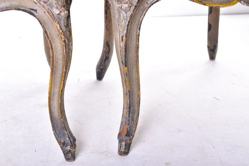 A PAIR OF LOUIS XV PAINTED SIDE CHAIRS - ADDITIONAL PHOTO 3