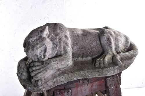 stone tiger sculpture - CATEGORY: ANTIQUE SCULPTURES - DATED 1900