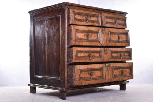 LATE 17TH CENTURY GEOMETRIC CHEST OF DRAWERS - ADDITIONAL PHOTO 2