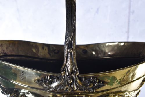 19TH CENTURY BRASS COAL BUCKET - ADDITIONAL PHOTO 4