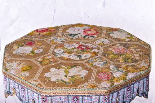 H OGDEN SON OCCASIONAL TABLE - ADDITIONAL PHOTO 1