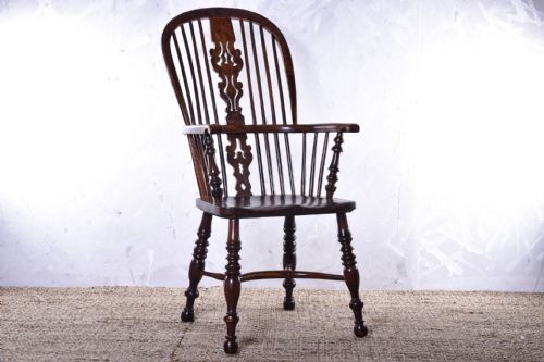 best yew high back windsor - CATEGORY: ANTIQUE CHAIRS - DATED VICTORIAN