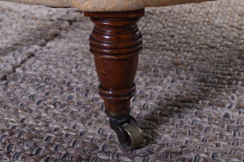 HOWARD STYLE BEDROOM CHAIR - ADDITIONAL PHOTO 2